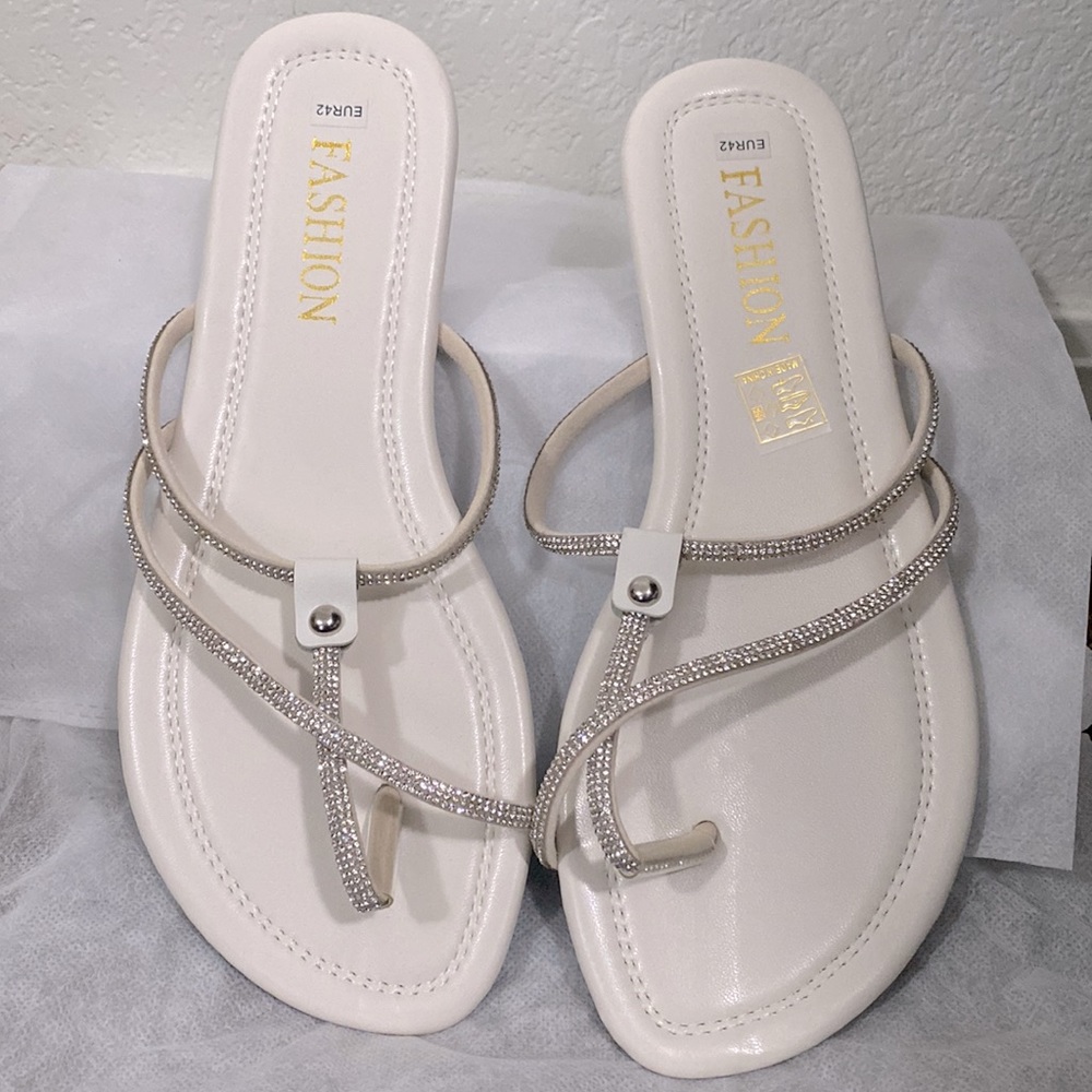 Rhinestone Decor Flat Thong Sandals